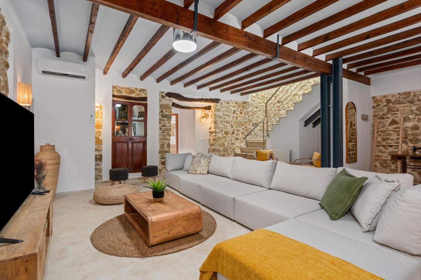 Villa Joan - Plusholidays กัลเป ภายนอก รูปภาพ