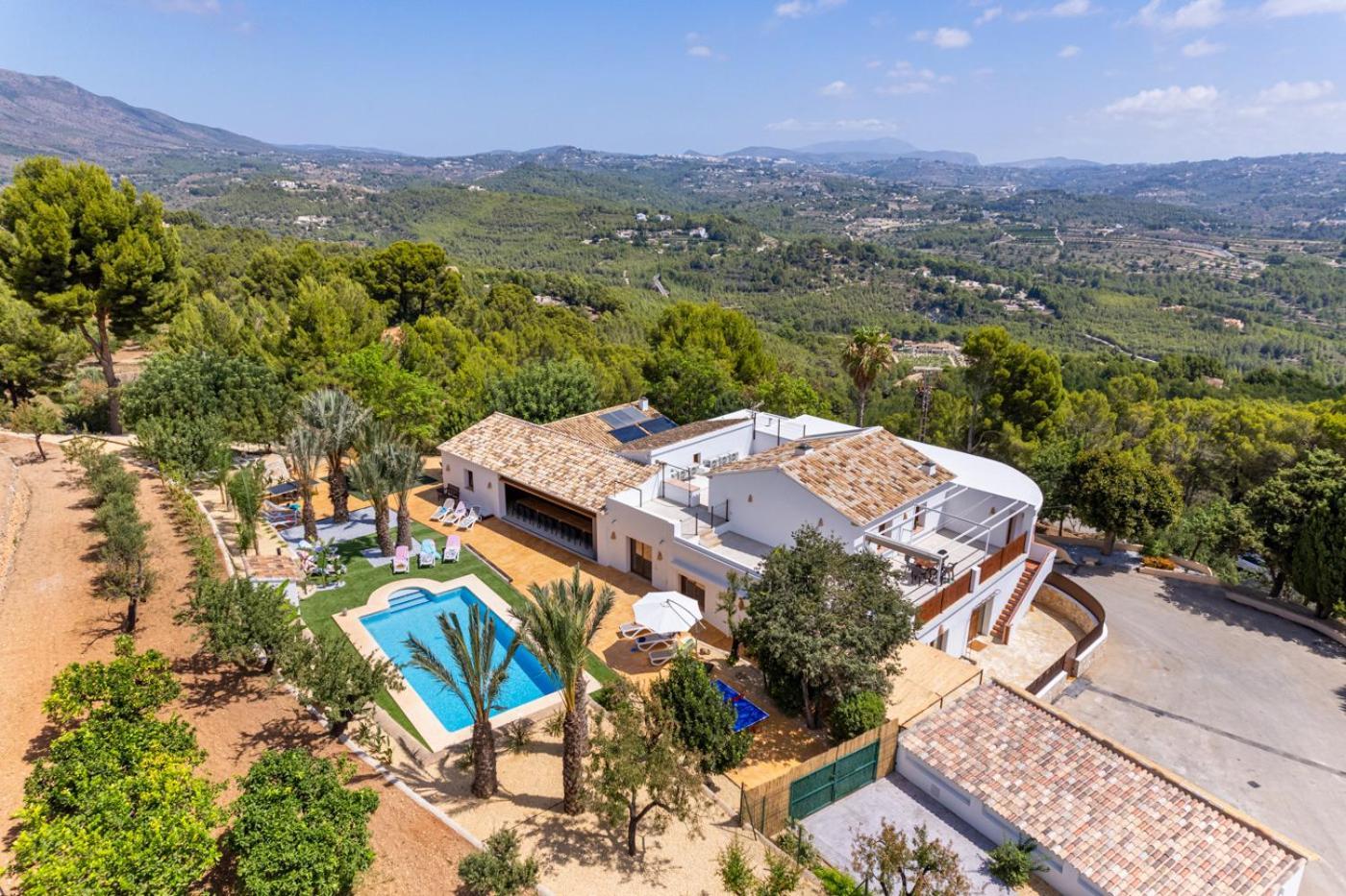 Villa Joan - Plusholidays กัลเป ภายนอก รูปภาพ